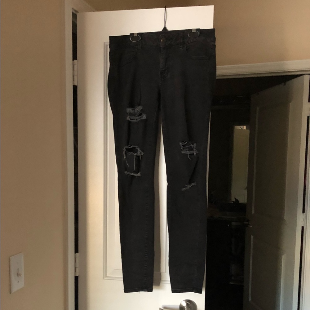 AE distressed skinny jeggings